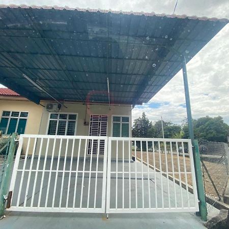 Homestay Rumoh Mok Jitra Εξωτερικό φωτογραφία